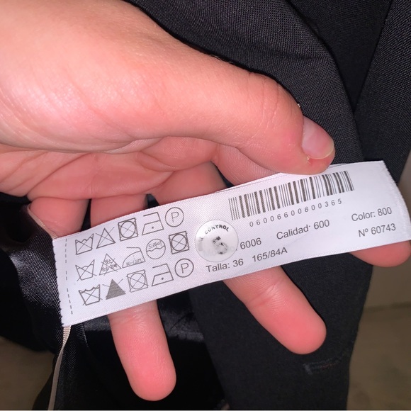 MASSIMO DUTTI black blazer - Picture 3 of 5